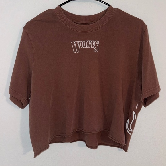 Darc Sport Wolves Club 2 Wolves Cropped Tee - Picture 7 of 9